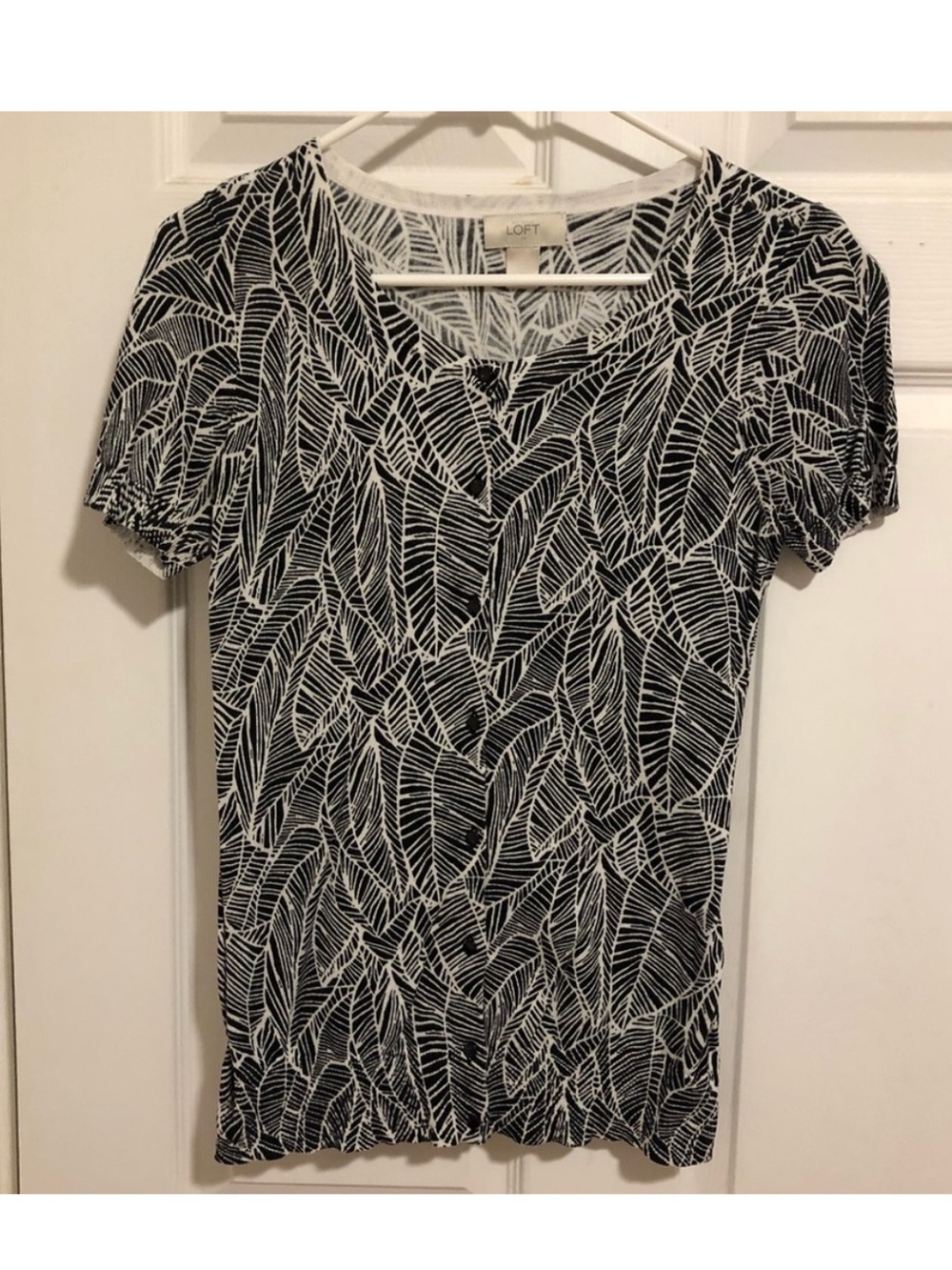Loft button down black and white knit shirt